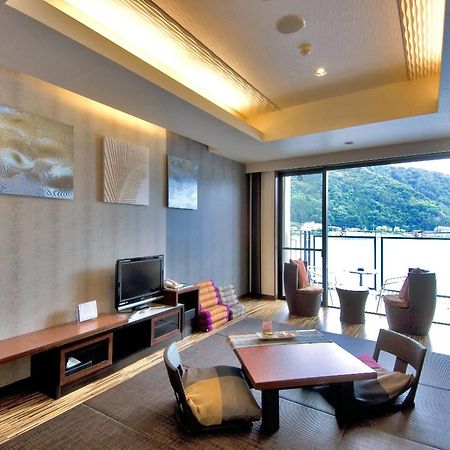 Kaze No Terrace Kukuna Hotel Fujikawaguchiko Eksteriør billede
